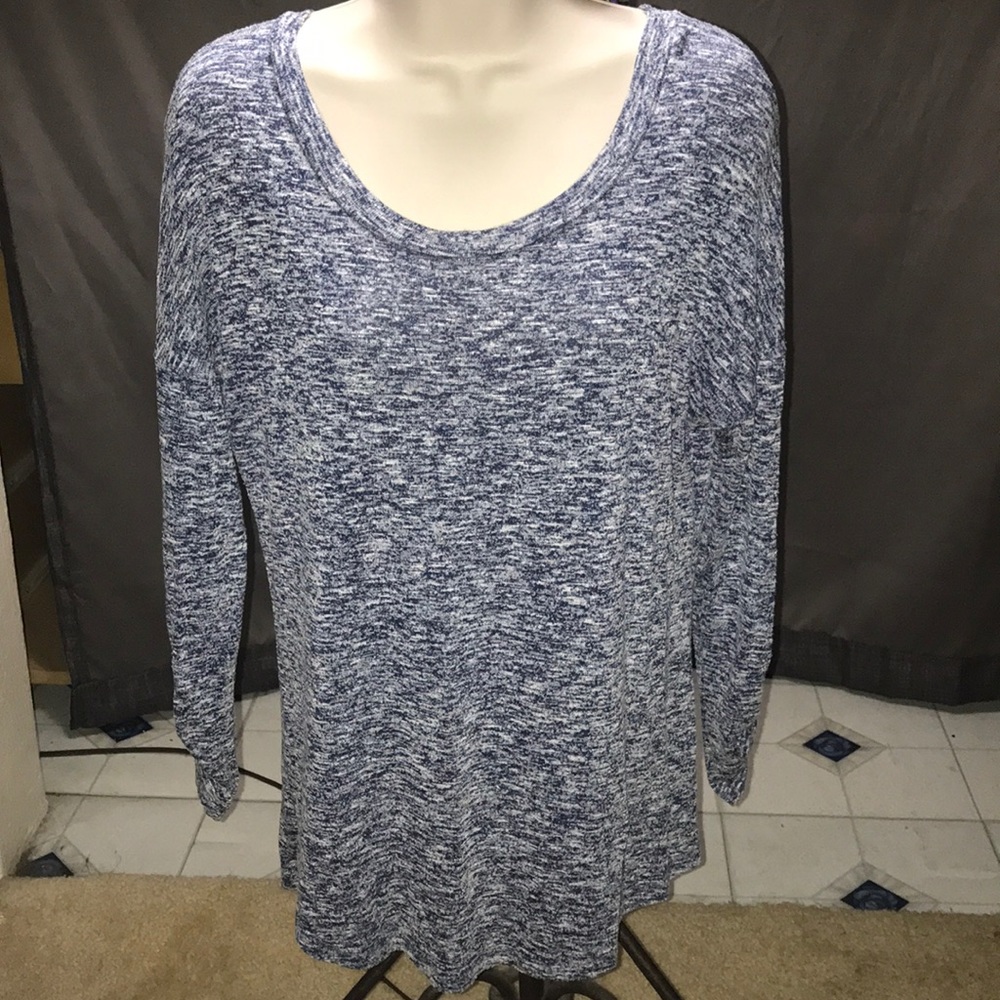 Women’s blue marbled blouse